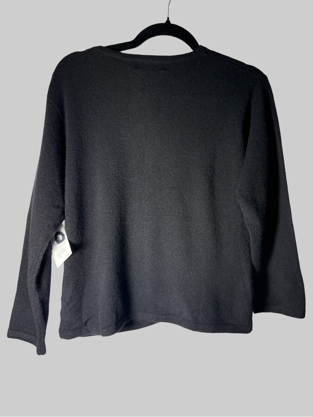 Lord & Taylor Cashmere Black Women's Button-Front Cardigan - Picture 2 of 9